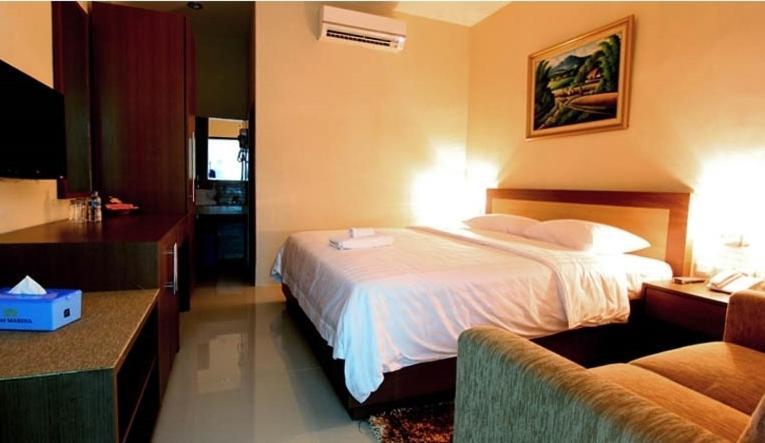 Hotel Marina Ambon Zimmer foto
